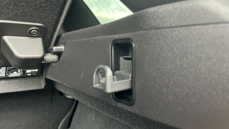 Land Rover Range Rover Evoque 1.5 P300e R-Dynamic SE 5dr Auto Hatchback